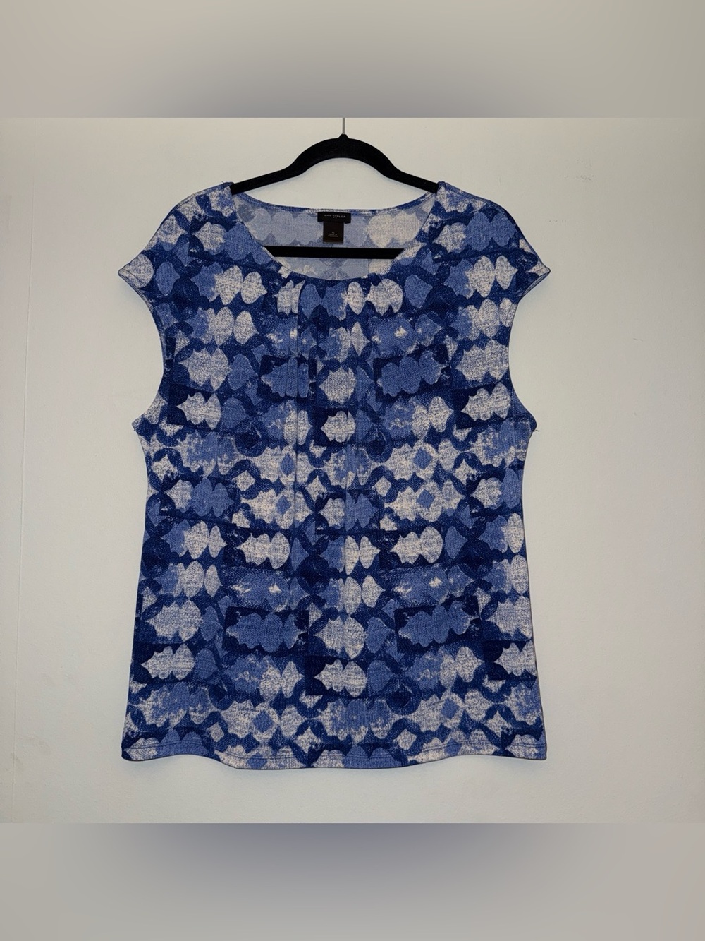 ANN TAYLOR  blue & white abstract geometric pattern blouse sz XL ✨